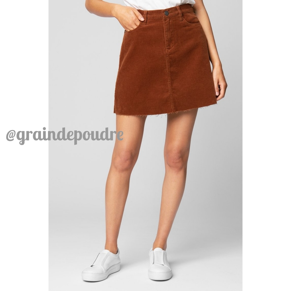 New! 🎉HP🎉 Blank NYC Atlas Corduroy Raw Hem Miniskirt 26 S - Picture 3 of 5